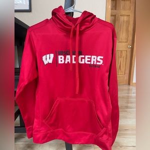 WOMENS WISCONSIN BADGERS HOODIE SIZE S